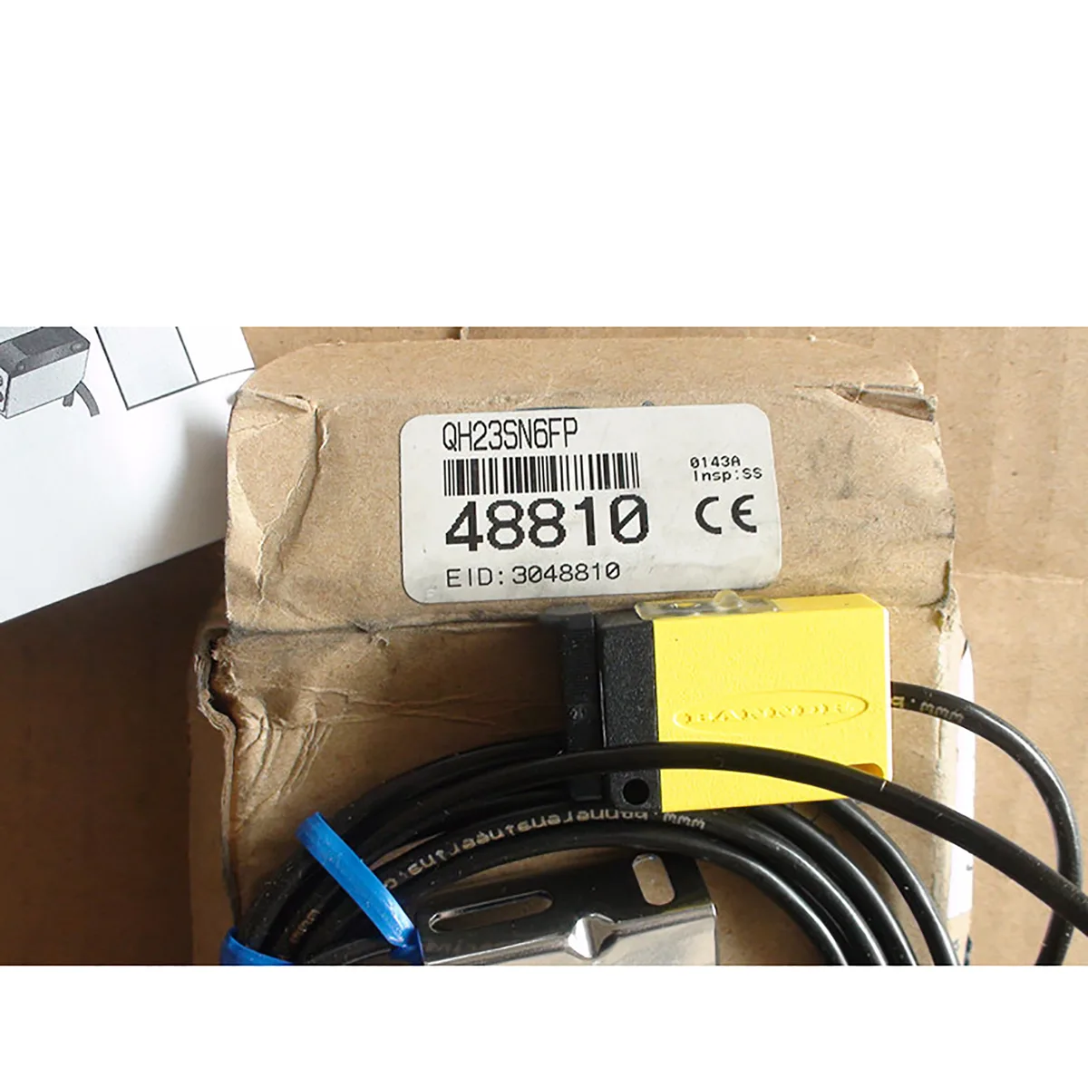 Banner Banner QH23SN6FP Q23 plastic fiber optic sensor 10-30V dc NPN 2 m cable IP67 — product photo