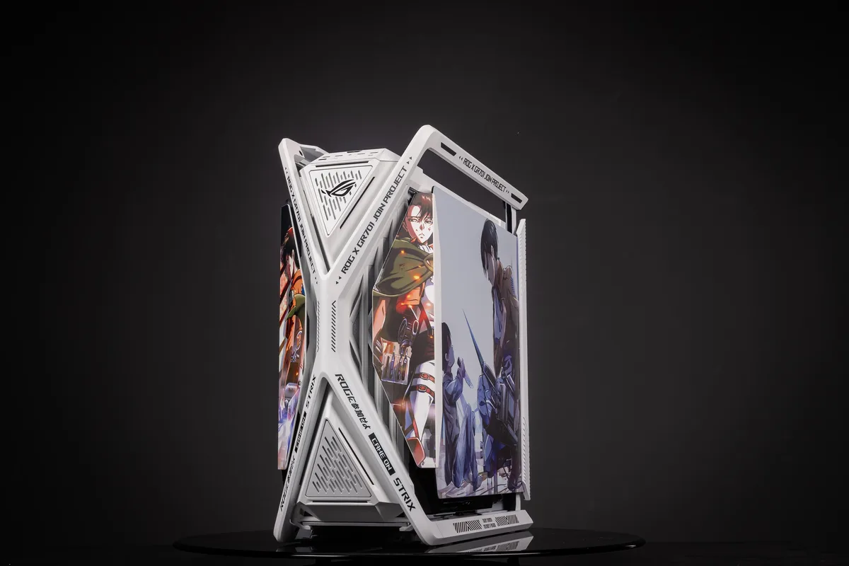 Corn Electronics Corn Electronics GR701 E-ATX PC case Attack on titan White — product photo