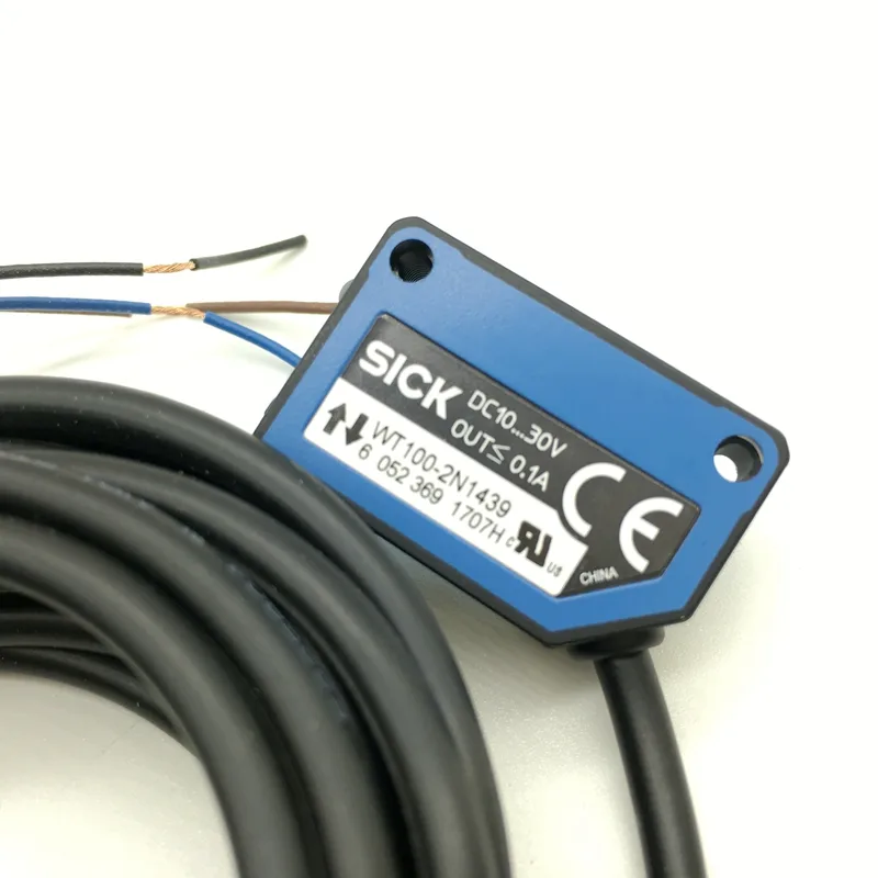 Sick Sick WT100-2N1439 Miniature photoelectric sensor NPN — product photo