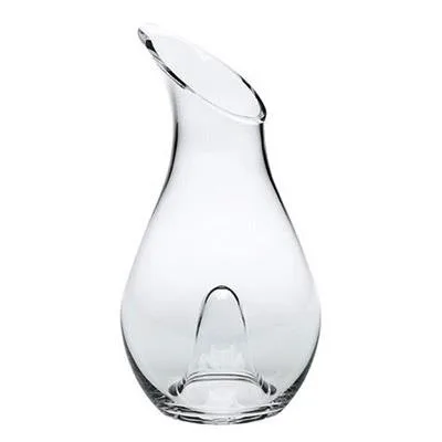 Hand-blown lead crystal decanter with deep thumb punt, 750 ml capacity