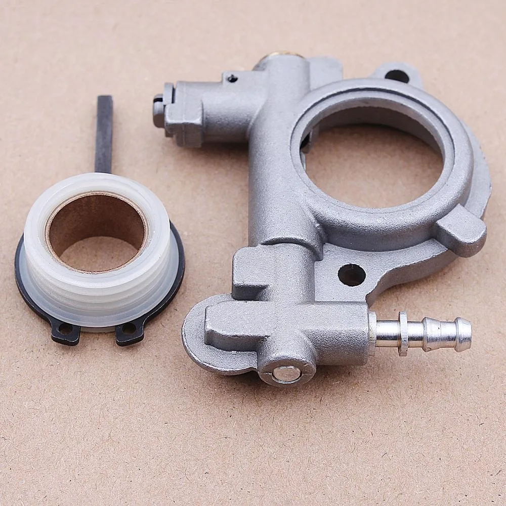 LAHDEK LAHDEK Oil Pump Worm Gear Assembly fits Stihl 024 026 MS240 MS260 Replacement Part 1121 007 1043 — product photo