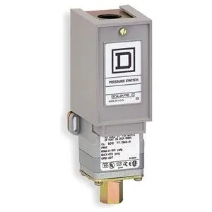 Square D 9012 pressure switch with 1/4 inch FNPT port