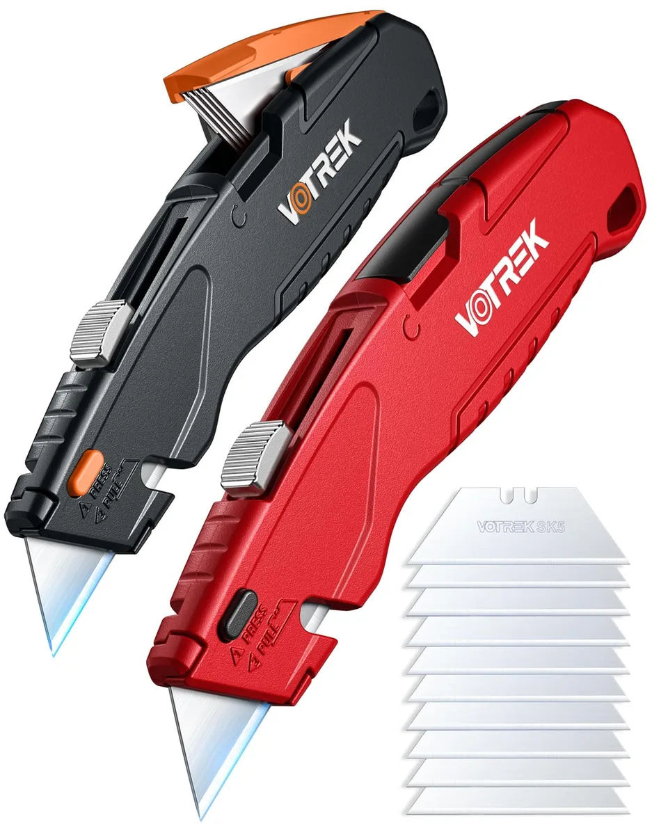 Black metal retractable utility knife with three-position blade adjustment and built-in blade storage