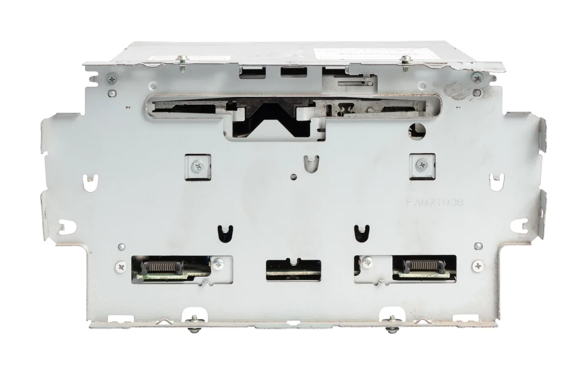 1 Factory Radio 1 Factory Radio 39100-SWA-A100 AM FM Satellite Receiver 6-Disc CD Player 2008-2009 Honda CR-V — product photo