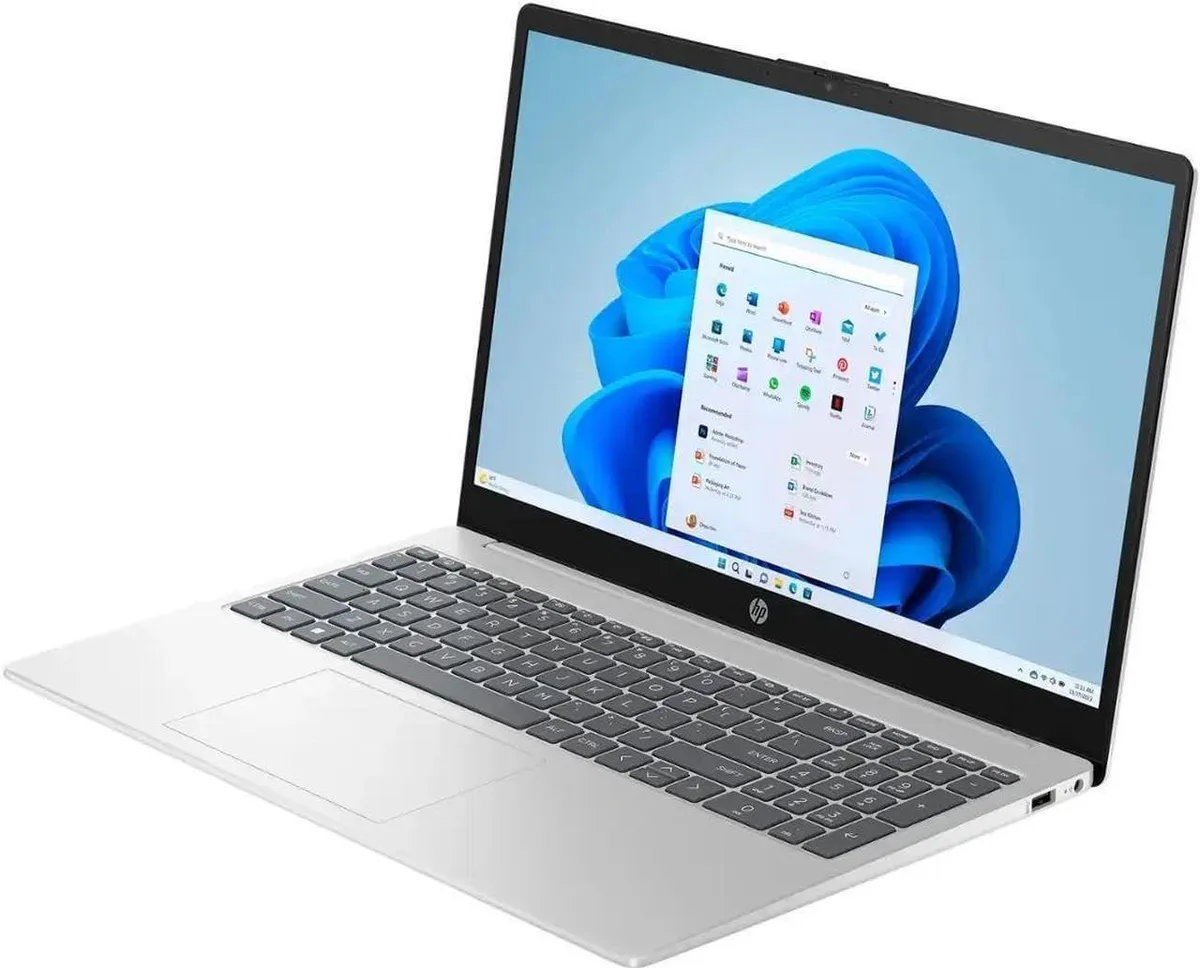 HP HP 15 laptop i5-1235U 32GB 1TB SSD 15.6" HD touch Silver webcam Wi-Fi 6 Office 2021 — product photo