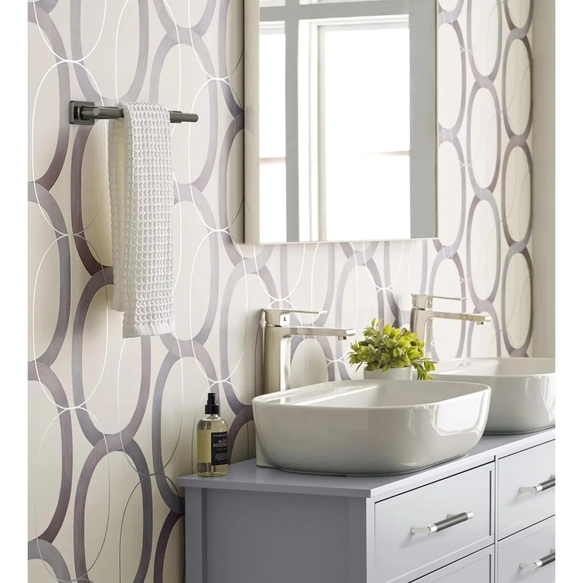 Amerock Amerock BH26616 Esquire 13-5/8" Towel Bar Gunmetal — product photo