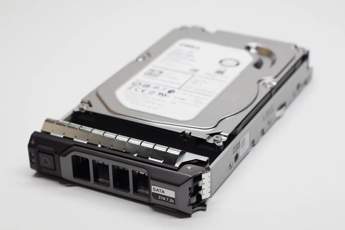 DELL DELL ST2000NM0033 2TB 7.2K SATA 3.5" 128MB hard drive accessory — product photo