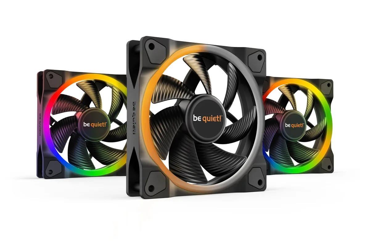 be quiet! be quiet! BL076 Light Wings 120mm PWM Triple Pack case fan — fotografija izdelka