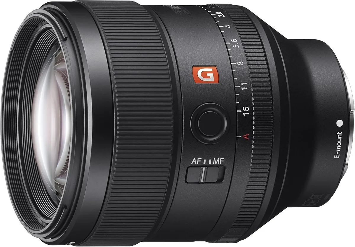 Sony Sony FE 85mm f/1.4 GM camera lens — product photo