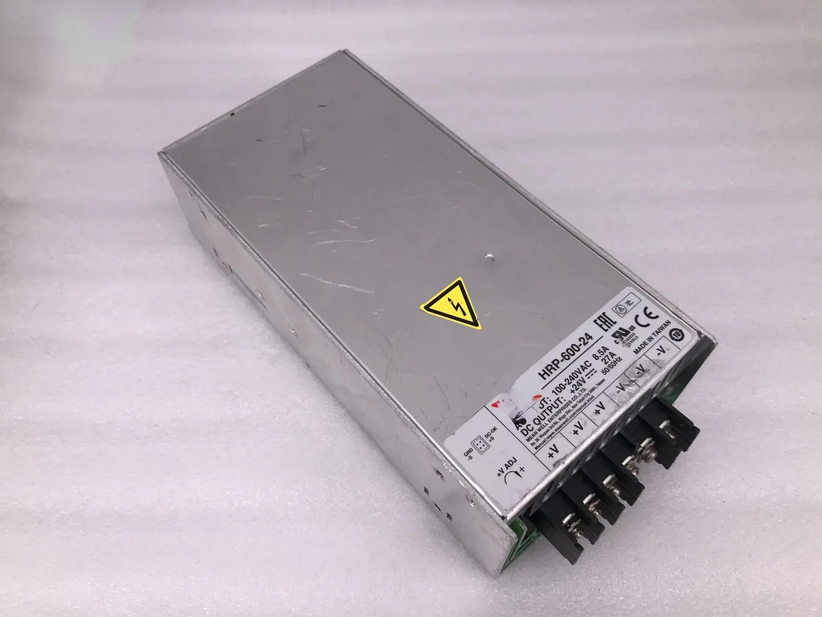 Supersuperuncle Supersuperuncle HRP-600-24 24V 27A 600W server power supply — product photo