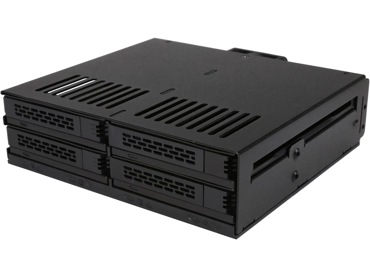 ICY DOCK ICY DOCK MB324SP-B 4 x 2.5" to 5.25" SSD accessory — product photo