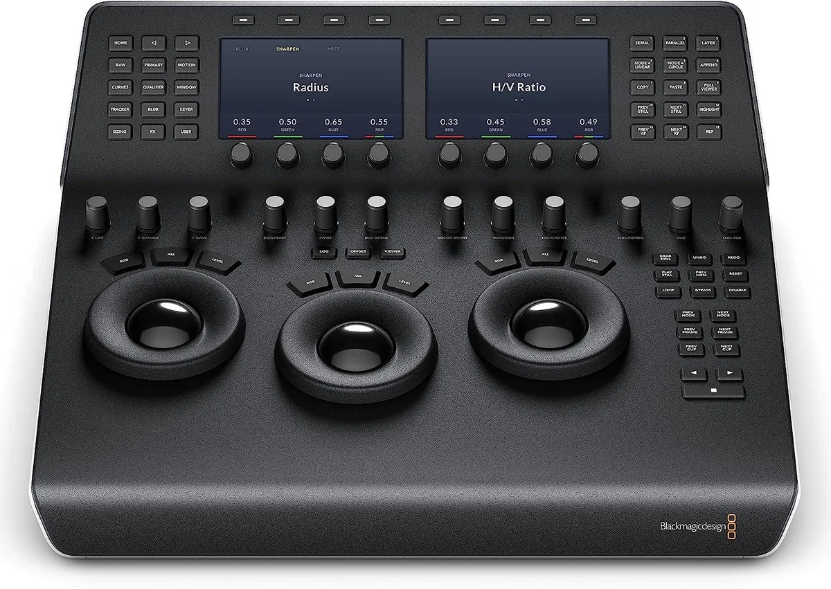 Compact colour-grading panel with three trackballs, two displays, knobs and buttons