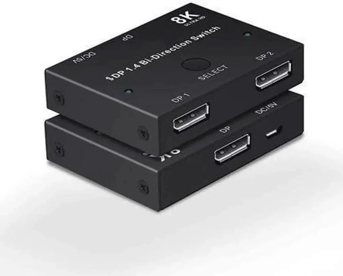 SMUGDESK SMUGDESK Bi-Directional DP 1.4 Switch 2-in-1-Out 1-in-2-Out 8K30 4K120 2K144 — product photo