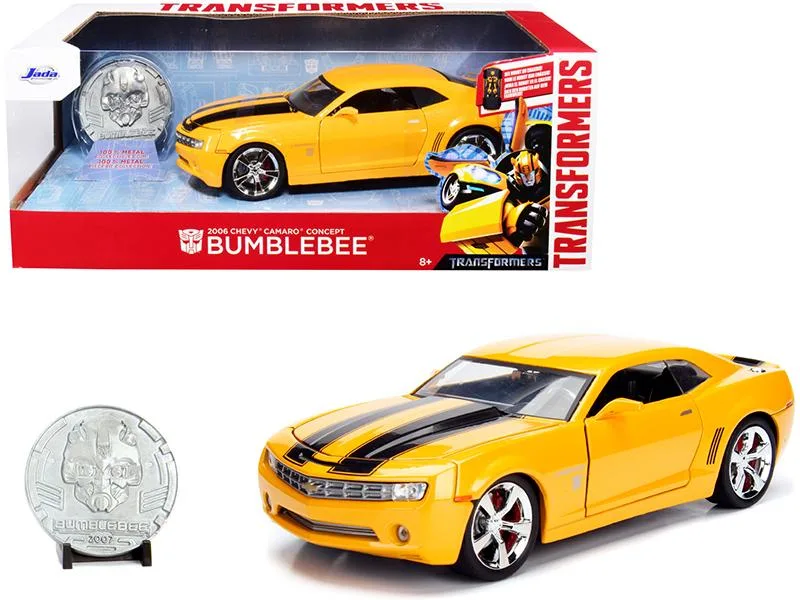 Jada Jada 2006 Chevrolet Camaro Concept Bumblebee 1/24 Diecast with Robot and Coin — product photo