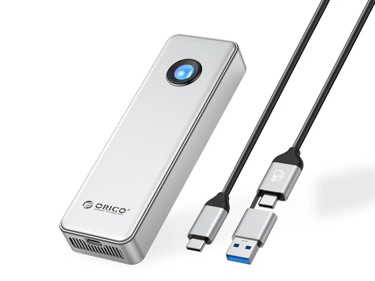 Orico Orico OUM2-U4 40Gbps USB4 NVMe enclosure with fan — product photo