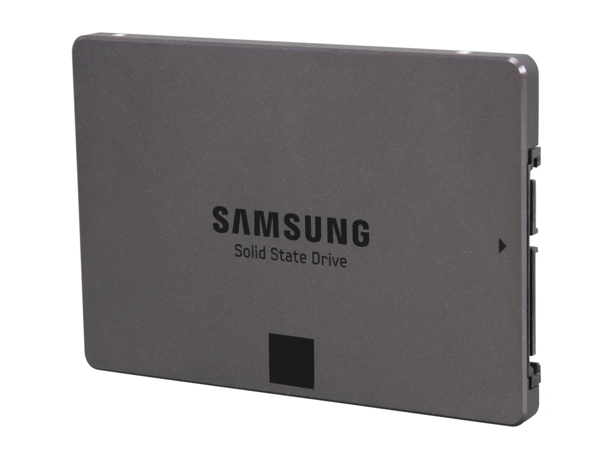 SAMSUNG SAMSUNG 840 EVO MZ-7TE250LW 250GB SATA internal SSD — product photo