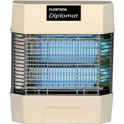 Flowtron FC7600 80 W insect killer, tall transparent plastic housing with vertical grid and dual lamps