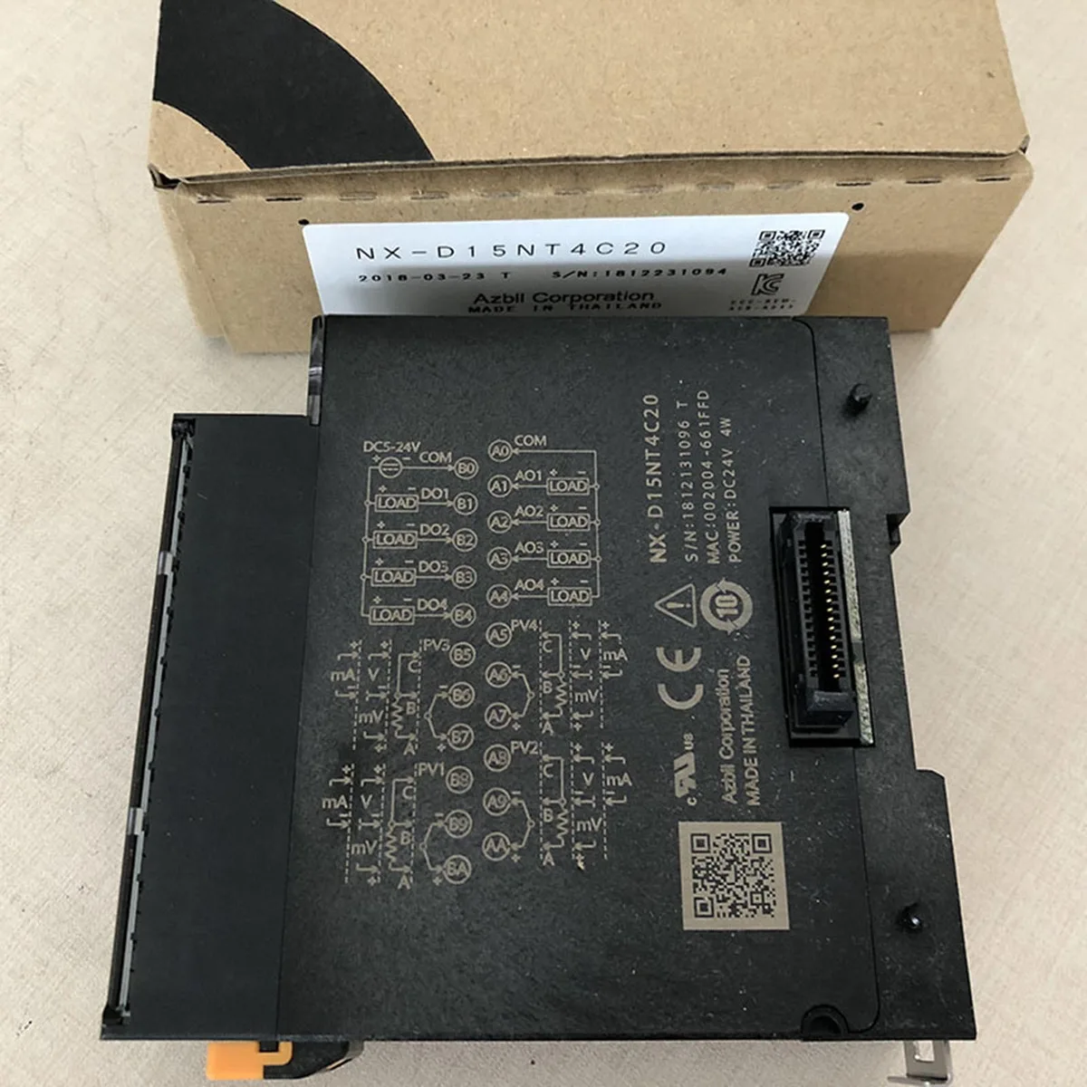 Red rectangular temperature control module in box
