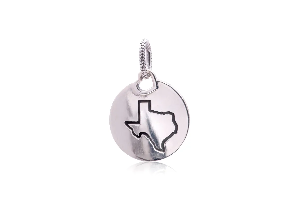 PANDORA PANDORA Texas Round Pendant Sterling Silver — product photo