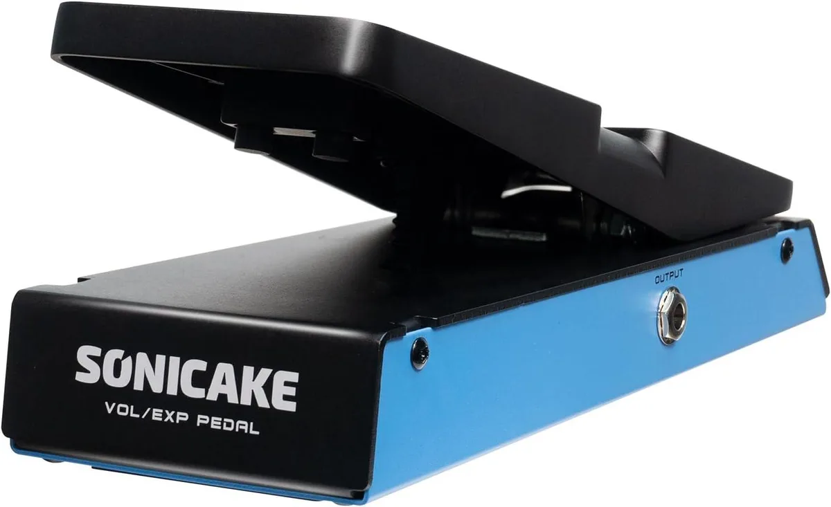 BFKK BFKK FlipVol 2-in-1 Expression Volume Guitar Pedal — product photo