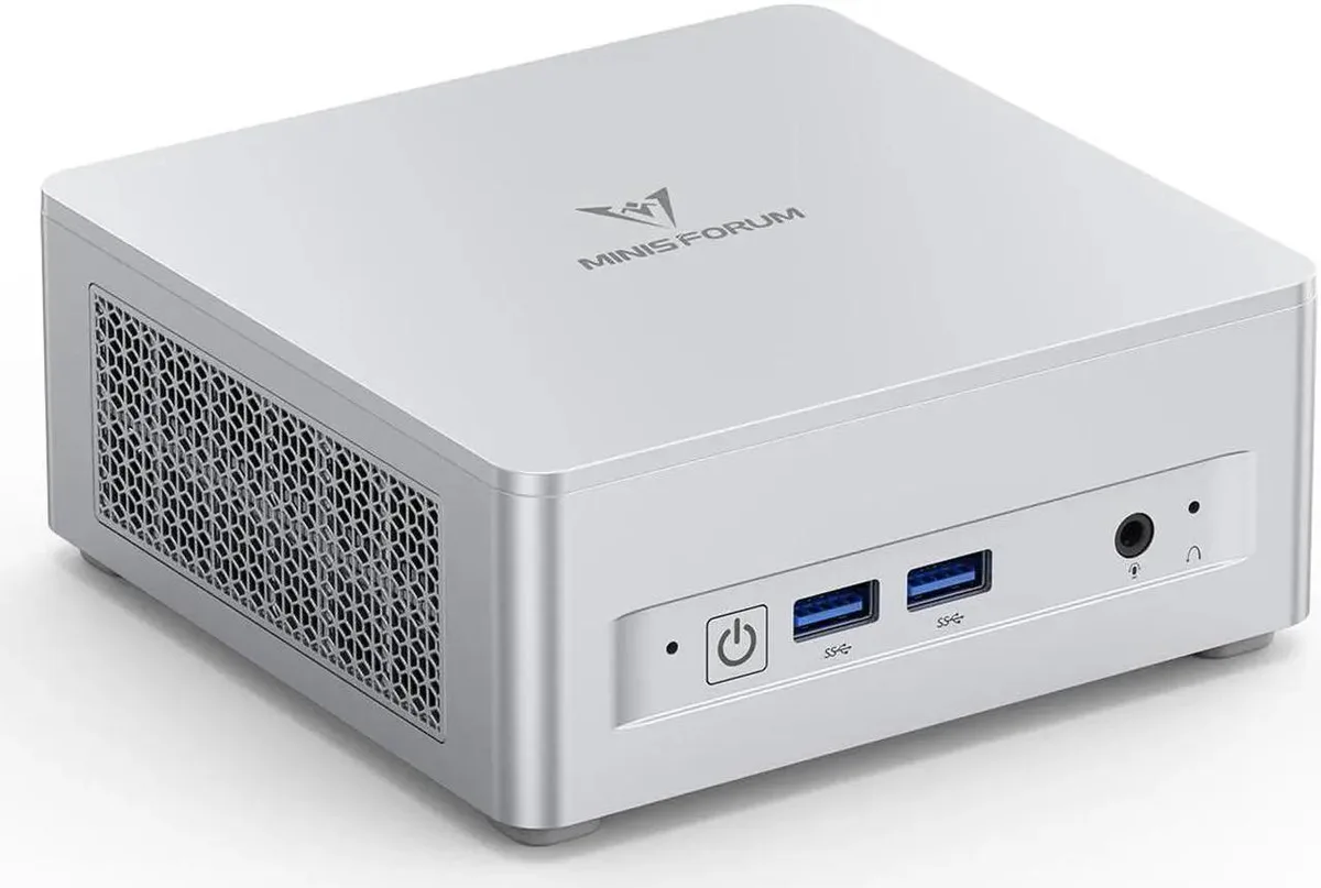 minisforum minisforum DeskMini UM870 Slim barebone mini PC Ryzen 7 8745H 16 GB DDR5 1 TB — product photo