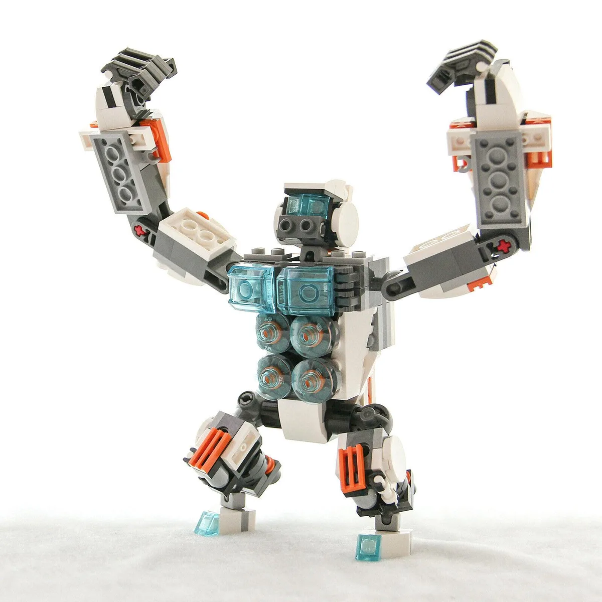 ZITIANYOUBUILD ZITIANYOUBUILD Gorilla Mech Building Set 196 Pieces — product photo
