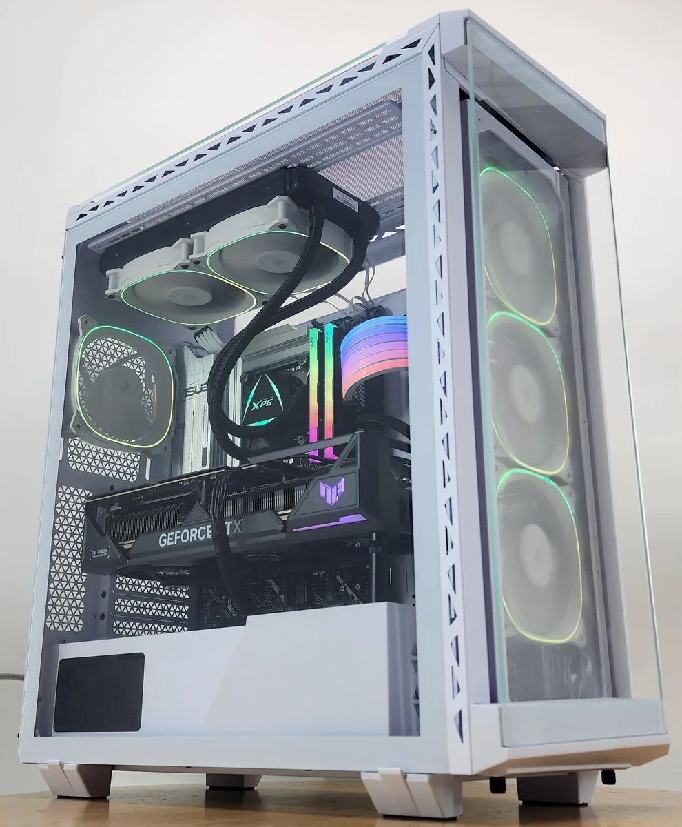 Custom Custom Gaming PC Ultra 7 270K 32GB DDR5 2TB NVME RTX 4080 XPG 240MM RGB AIO BATTLECRUISERIIPST-WHCWW — product photo