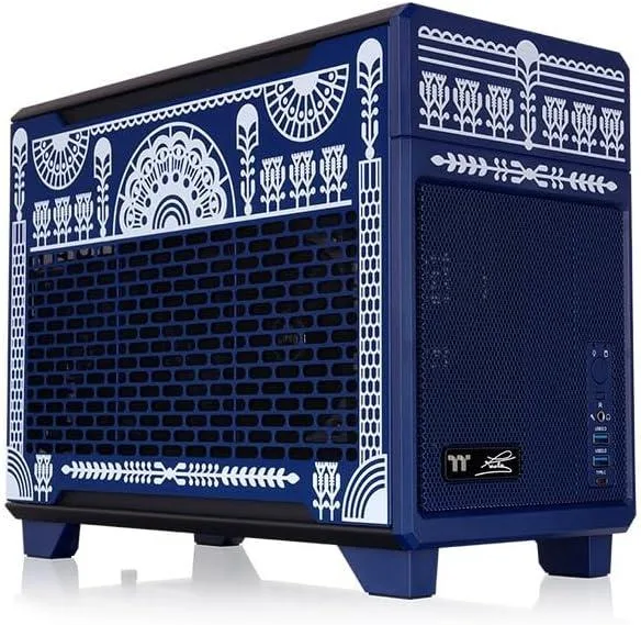 Thermaltake Thermaltake TR100 Koralie Edition PC case — product photo