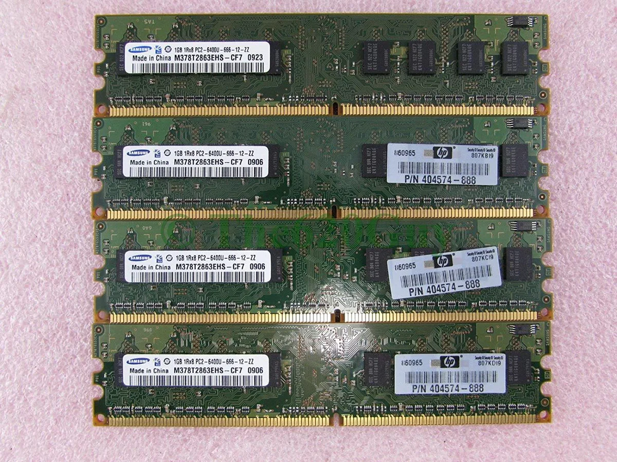 SAMSUNG SAMSUNG M378T2863EHS-CF7 4GB 4x1GB DDR2 800MHz CL6 1.8V 240-pin desktop RAM — product photo