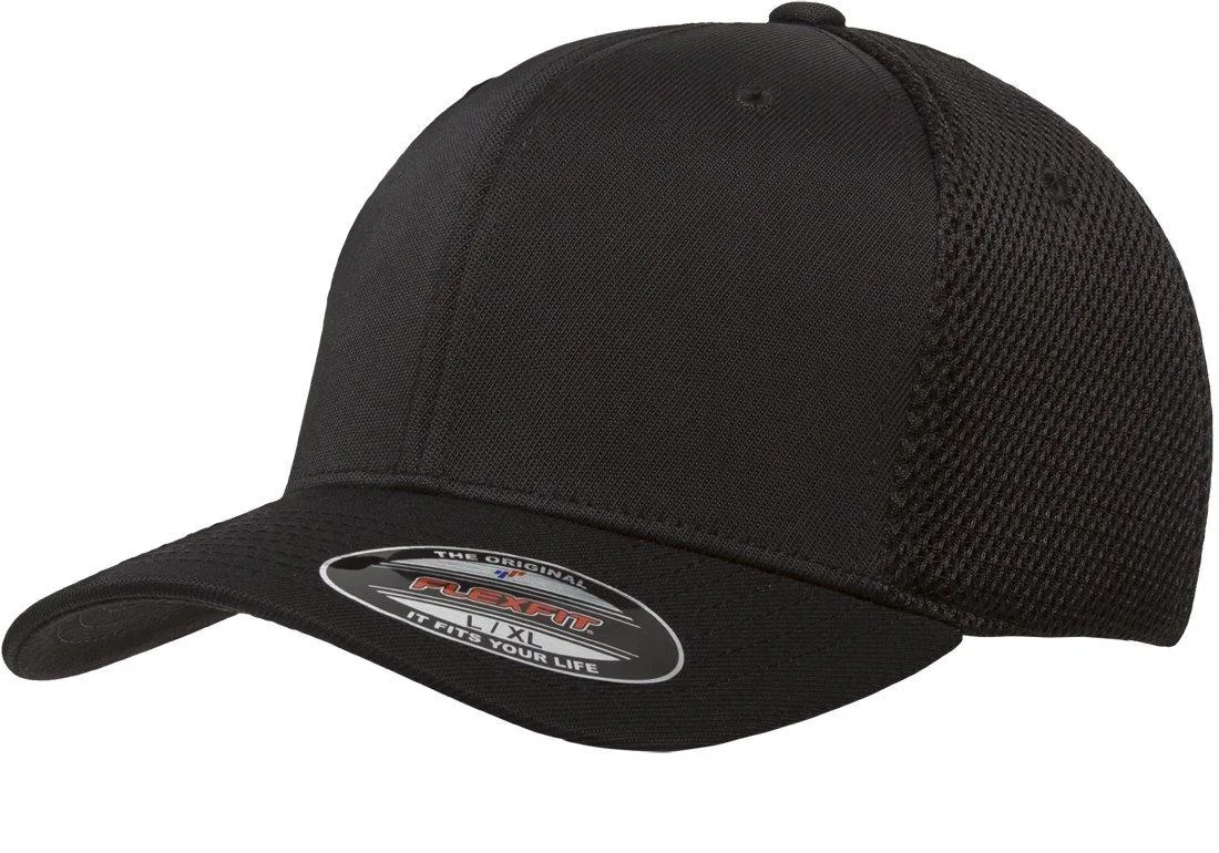  Flexfit 6533 Ultrafibre Airmesh Fitted Trucker Hat Black Small-Medium — product photo