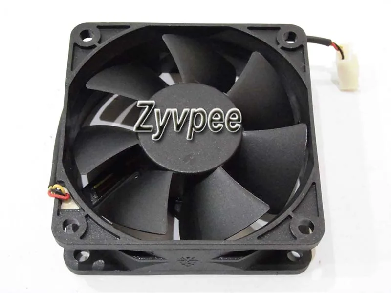 Zyvpee Zyvpee AD0712MB-A73GL 70mm 25mm 12V .15A 3-pin case fan — product photo