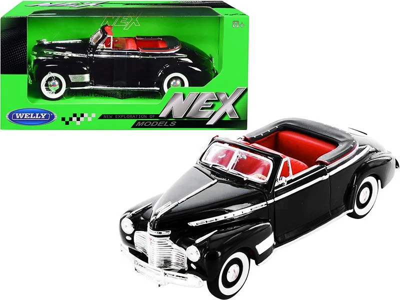 WELLY WELLY 1941 Chevrolet Special Deluxe Convertible Black Red Interior 1/24 Diecast 22411 — product photo