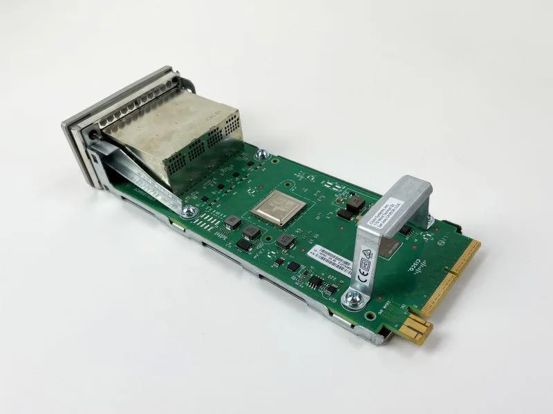 EVESKY EVESKY C9300-NM-8X 10 Gigabit SFP+ x 8 switch module — product photo
