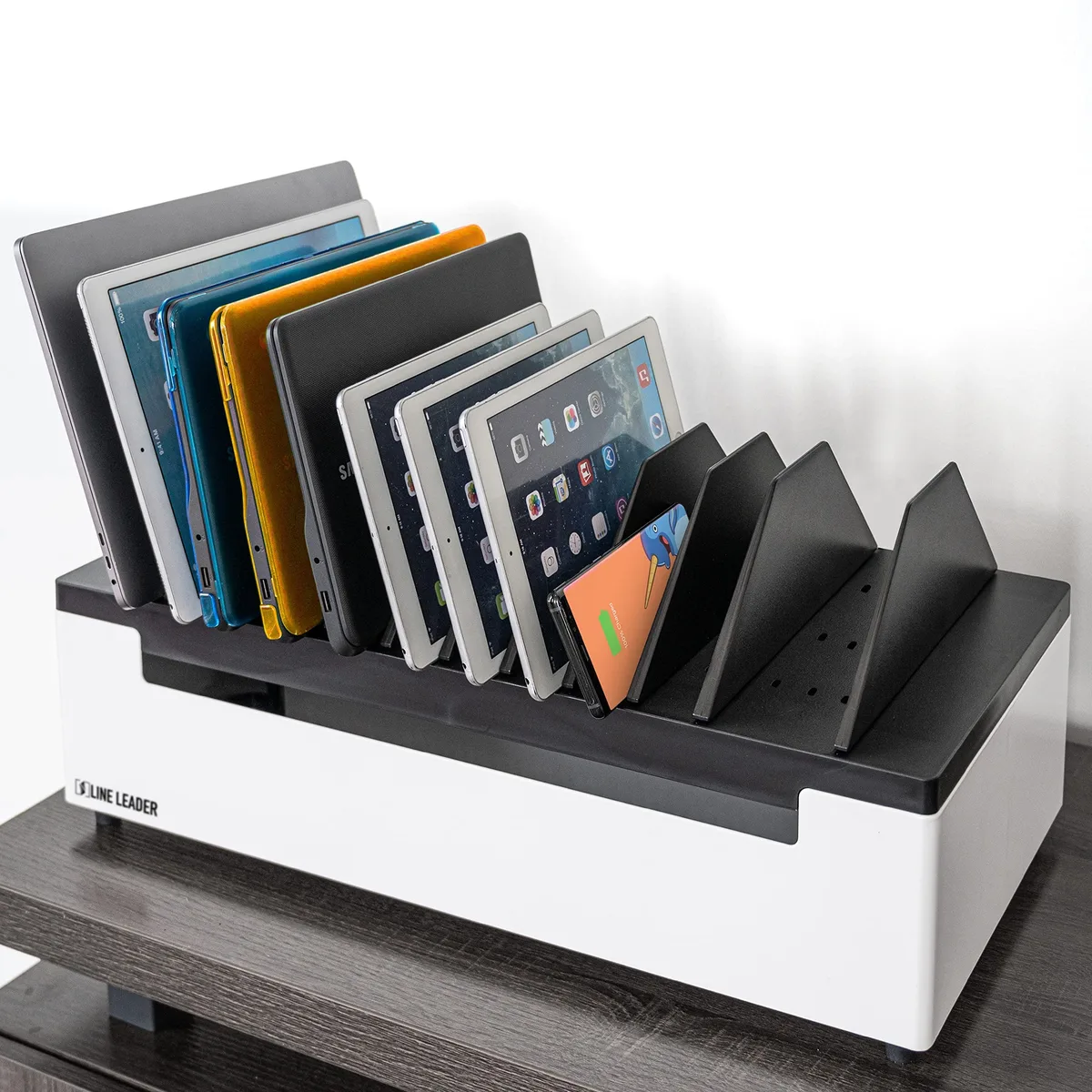 Stand Steady Stand Steady SS-LOTT12 12-Device Charging Station White — product photo