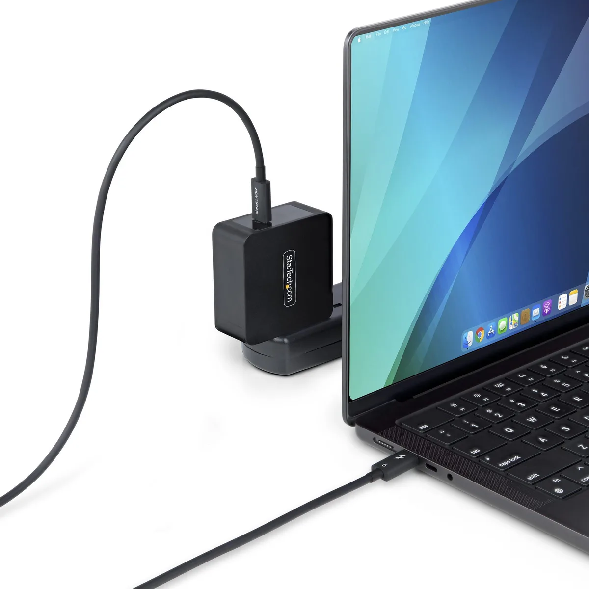 STARTECH STARTECH TBLT5MM50CM240W 50cm Thunderbolt 5 cable 80Gbps 120Gbps 240W — product photo