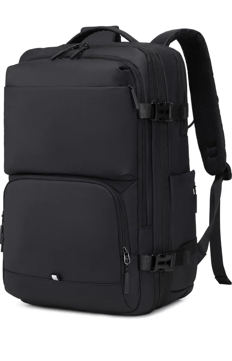 V2 Technologies V2 Technologies 2 in 1 accessory 35L-40L expandable 180° opening 17.3" laptop sleeve — product photo