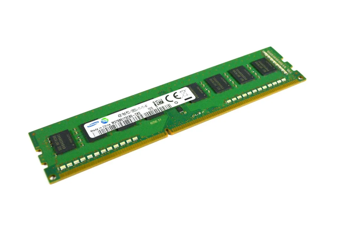 SAMSUNG SAMSUNG 4GB DDR3 1Rx8 PC3-12800U M378B5173CB0-CK0 desktop RAM — product photo
