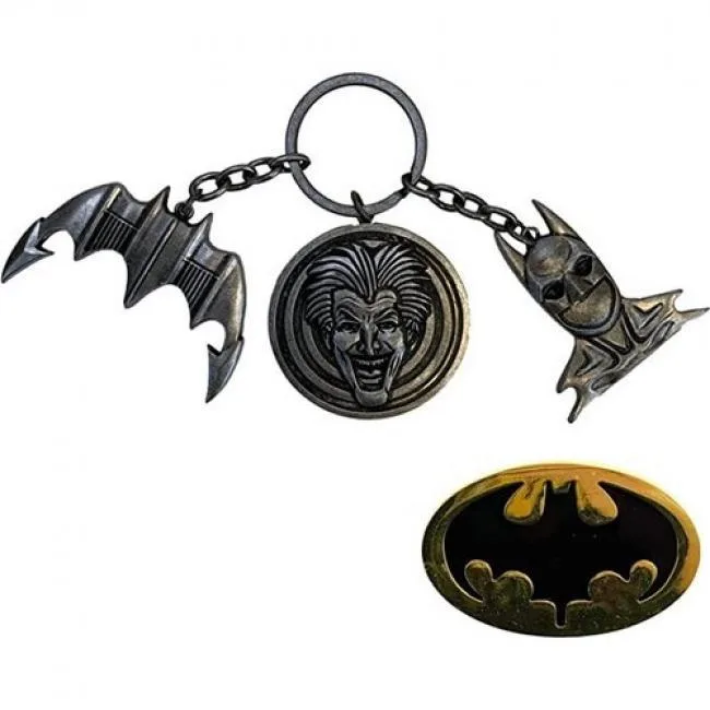 Factory Entertainment Factory Entertainment Batman 1989 CHS Keychain and Pin Set — product photo