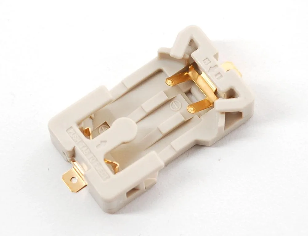 Adafruit Adafruit ADA-653 Sewable CR2032 Battery Holder — product photo