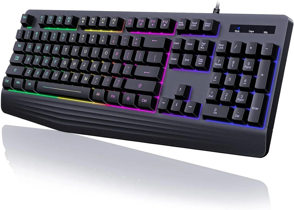 TUKO TUKO 104-Key Rainbow LED Gaming Keyboard 8000Hz .08ms .005mm 12 Media Keys — product photo