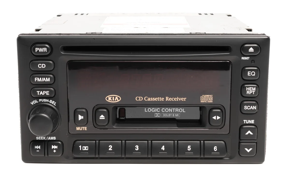 1 Factory Radio 1 Factory Radio A14006A receiver AM FM CD cassette 2002-2005 Kia Sedona — product photo