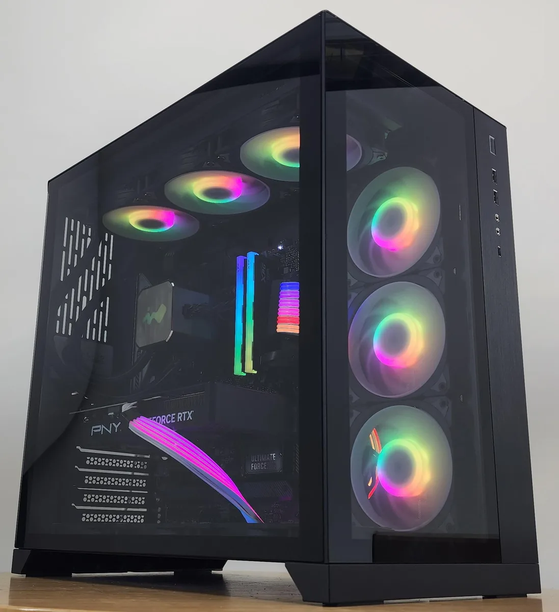 Custom Custom i7-14700KF 32GB DDR5 1TB RTX 4070 360mm AIO Lian Li O11 Dynamic gaming PC — product photo