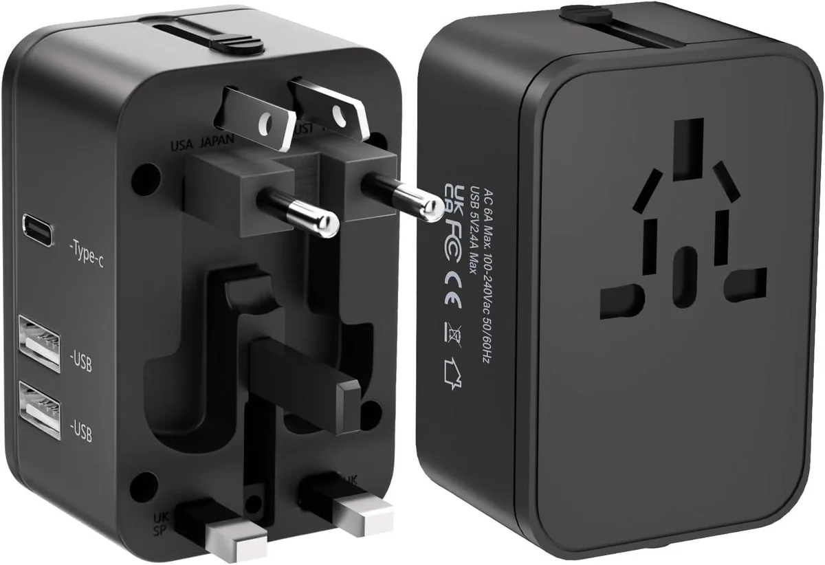 Misskit Misskit Travel Plug Adapter 2 USB A 1 USB C Black — product photo