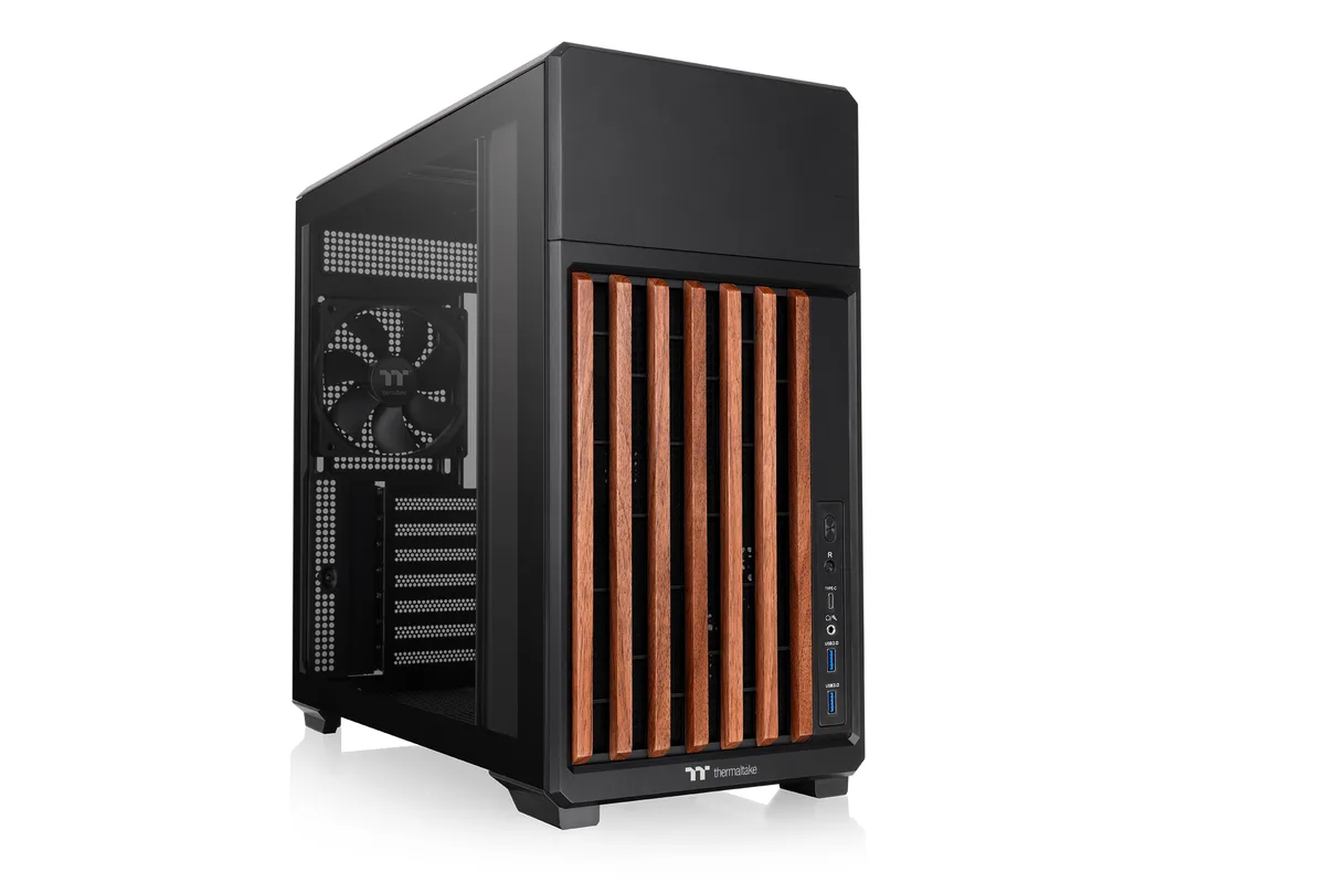 Thermaltake Thermaltake TR300 WS CA-11M-00M1WN-WS PC case — product photo