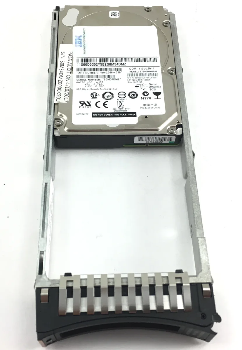 IBM IBM 00Y5800 600GB 10000 RPM SAS 2.5" internal hard drive — product photo