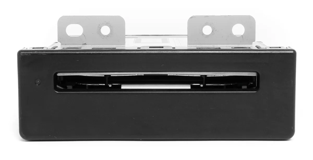 1 Factory Radio 1 Factory Radio CD Player 13590746 for 2014-15 Impala Regal Yukon — product photo