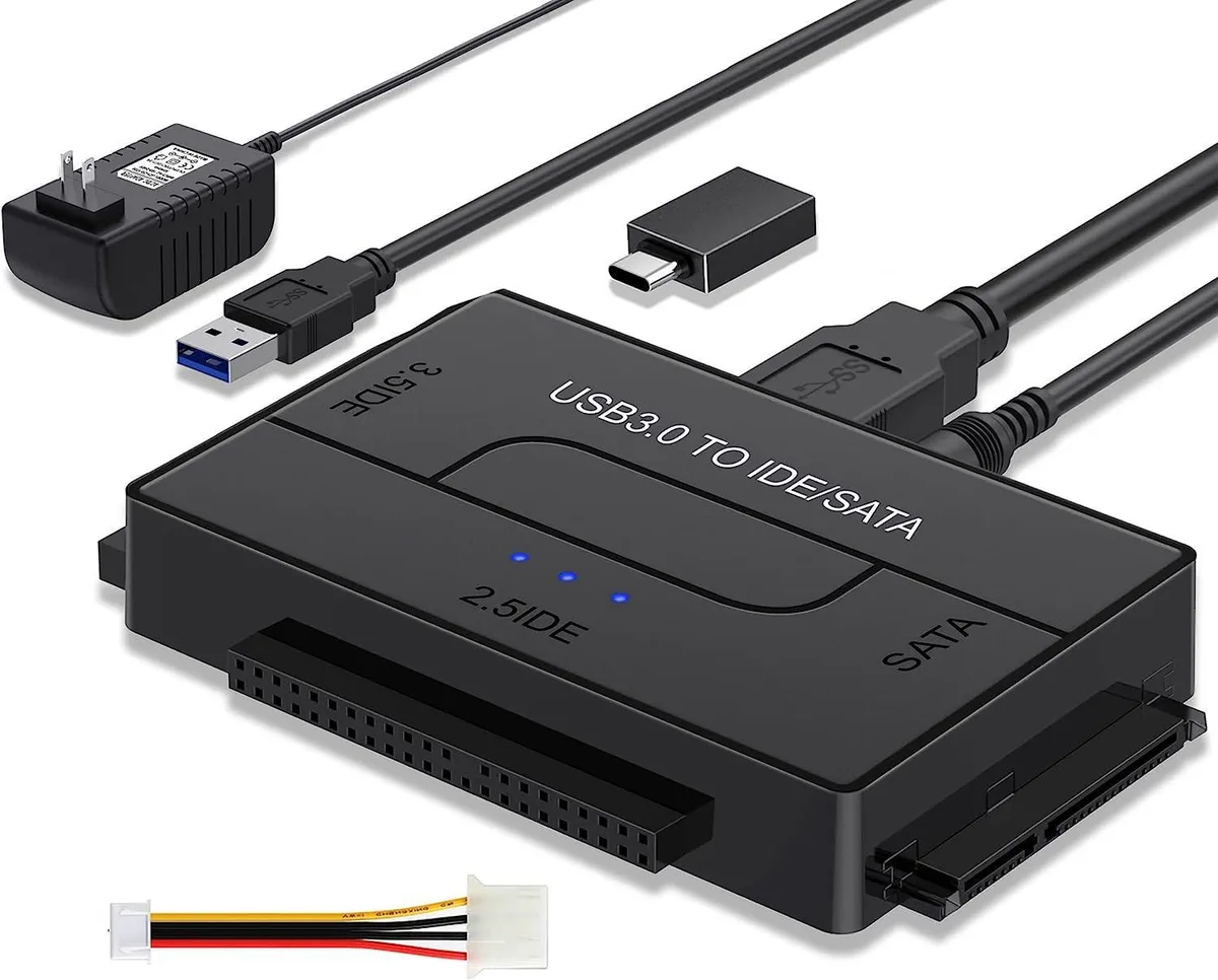 WRIARICH WRIARICH E02 USB 3.0 to SATA IDE hard drive adapter — product photo