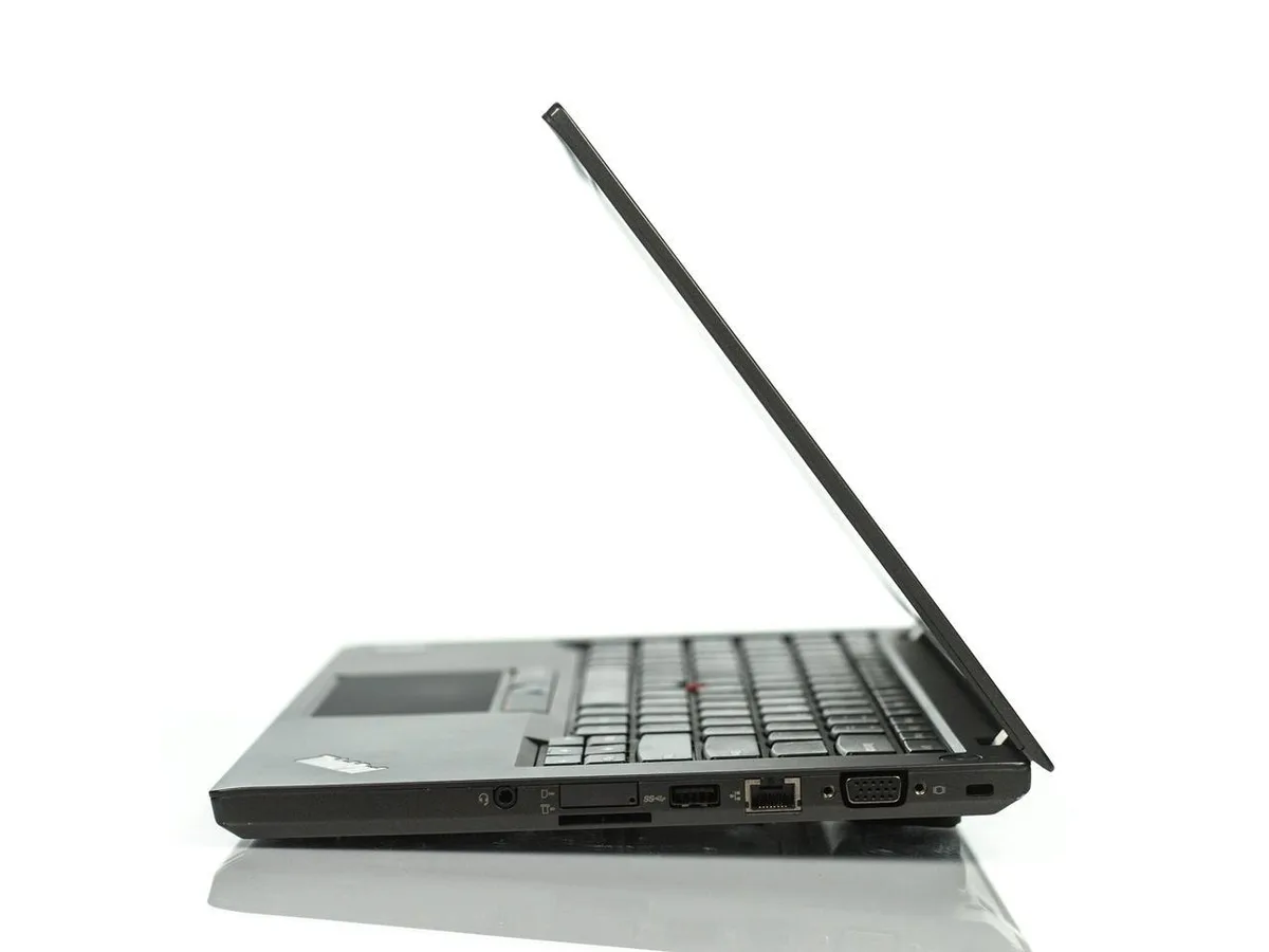 Lenovo Lenovo ThinkPad T450s 14 laptop i5 5300U 2.3GHz 8GB 128GB Windows 10 Pro — product photo
