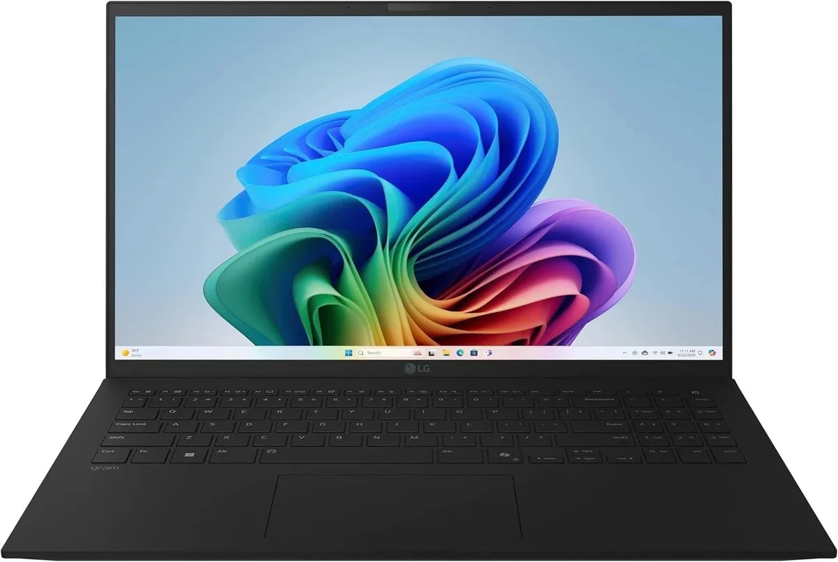 LG Electronics LG gram 15Z80T-H.AUB4U1 15.6" AMD Ryzen AI 7 350 16GB 1TB Black — product photo