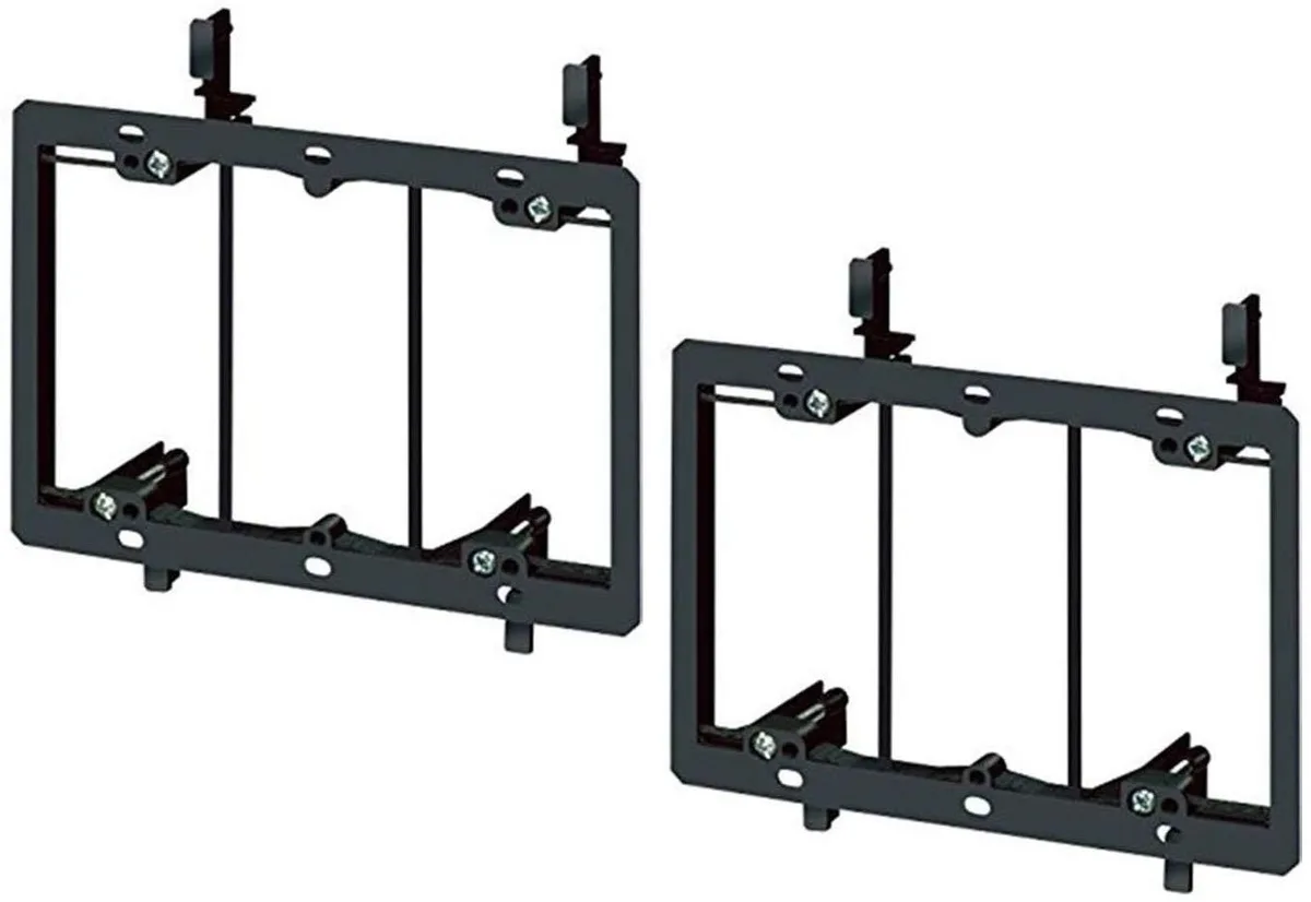iMBAPrice iMBAPrice 3 Gang Low Voltage Wallplate Mounting Bracket Black Pack of 2 — product photo